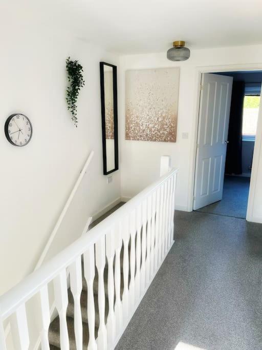 Comfy Modern 3Br Semi Detached 400Mb Wifi Free Double Parking Villa Newcastle upon Tyne Exterior photo