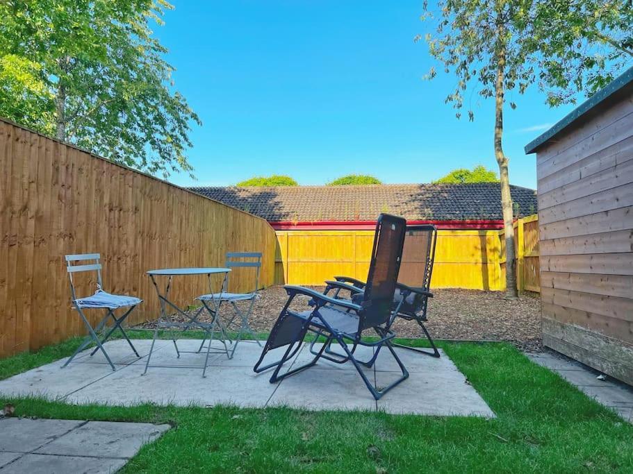 Comfy Modern 3Br Semi Detached 400Mb Wifi Free Double Parking Villa Newcastle upon Tyne Exterior photo